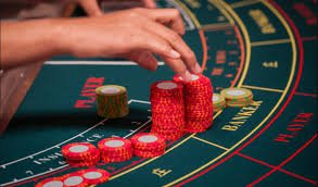 Pengguna mpo007 saling berbagi kode referral dan menerima hadiah